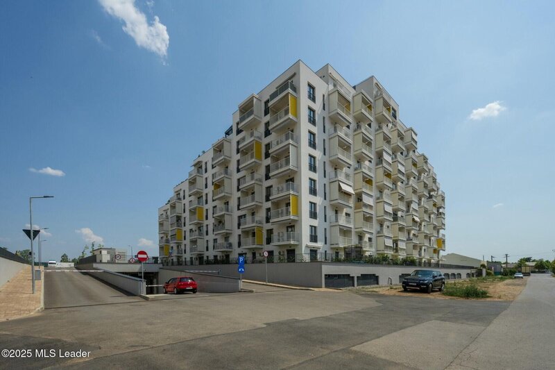 Garsoniera, Bun venit, acasa!